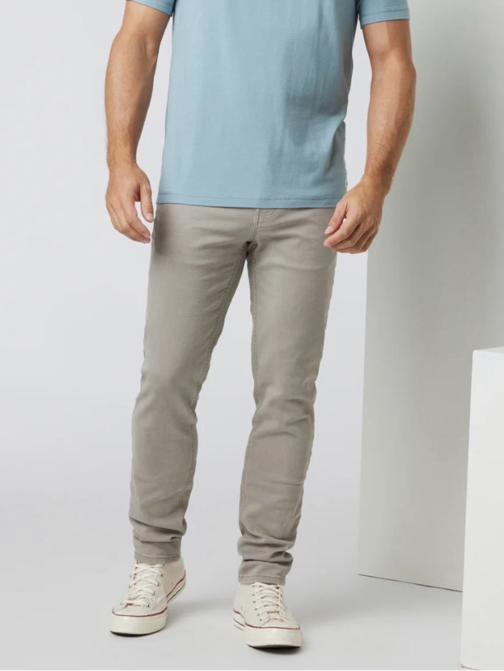 Vuori Men's Benton Jeans in Light Taupe